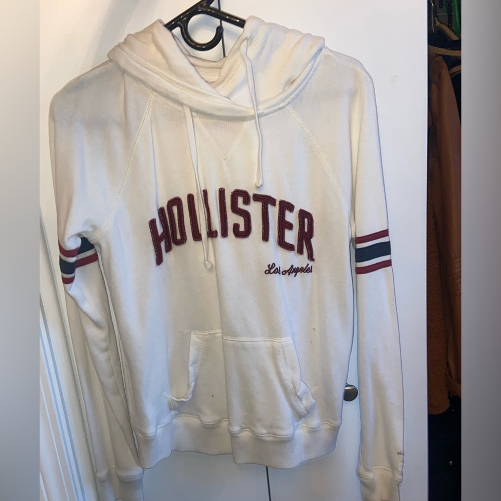 White Hollister hoodie